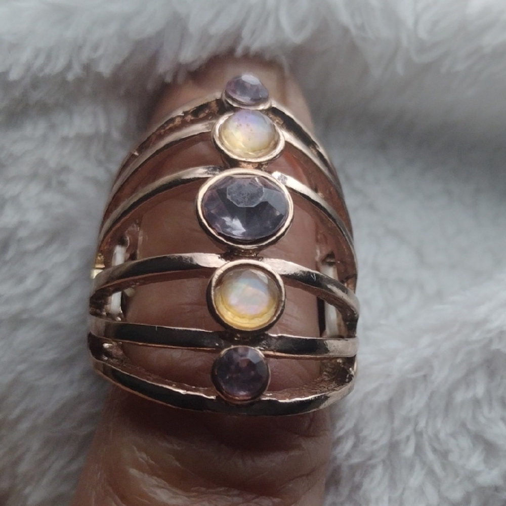Elegant Rose Gold and Purple Women's Ring New No Tags Sz 7 Stretches